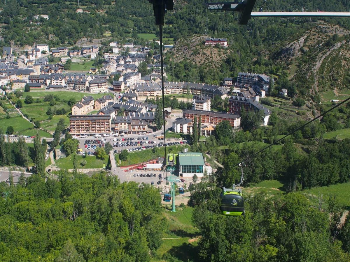 Vistas Espectaculares, Wifi Y Parking Apartman El Pueyo de Jaca Kültér fotó